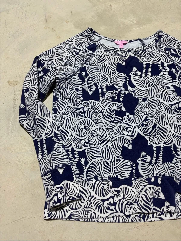 Lilly Pulitzer Navy Zebra Print Long Sleeve Top medium - Image 2