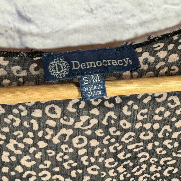 Democracy 3/4 sleeve double‎ ruffle stripe animal print kimono size small/medium - Image 4