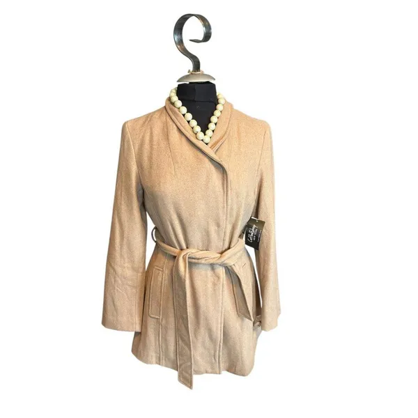 NWT Coffee Shop Apparel Womens Camel Belted Wool Blend Coat Size S - Image 4