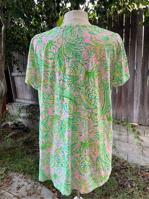Lilly Pulitzer Etta V Neck top Mandevilla Baby Fins and Flippers resort vacay XL - Image 5