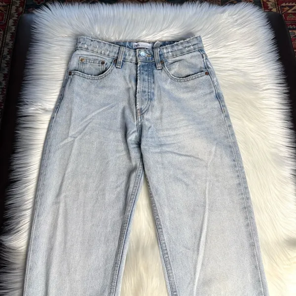 Zara Light Wash High Rise Straight Leg Jeans - Image 2