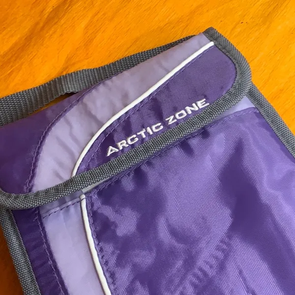 Insulated lunch bag PLUS Purple - Image 4