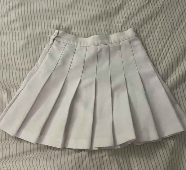 American Apparel White Pleated Tennis Skirt - Image 3
