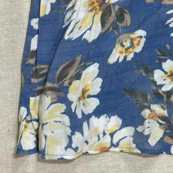 Counterparts | NWT Loyal Blue & Cream Floral Print Boho Blouse | Large - Image 10