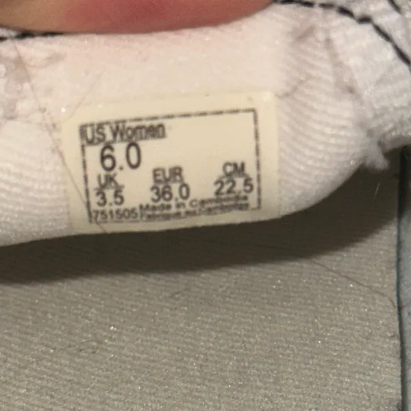 Vans cream and black canvas checkered sneakers - Image 7