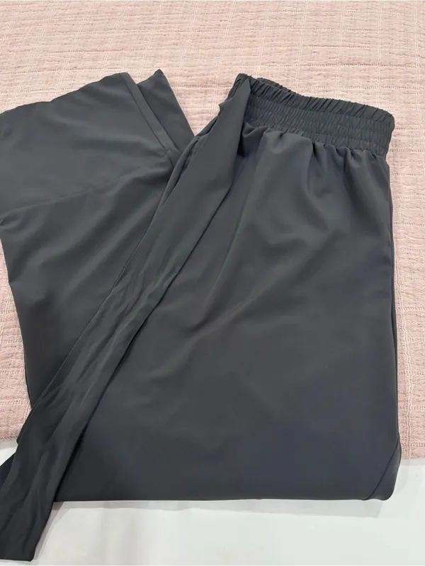 Tahari Dark Gray wide leg pants size Petite Medium - Image 10