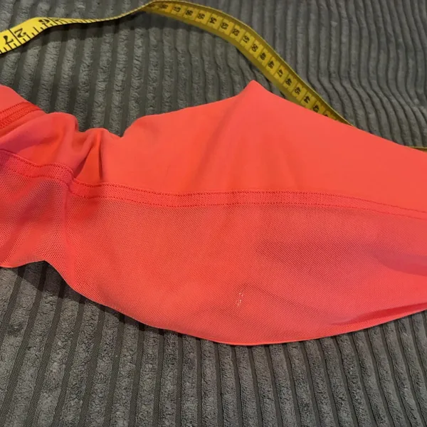 Lululemon Wunder Under Pant in Full-On Luon fabric Coral Size 8 EUC - Image 5