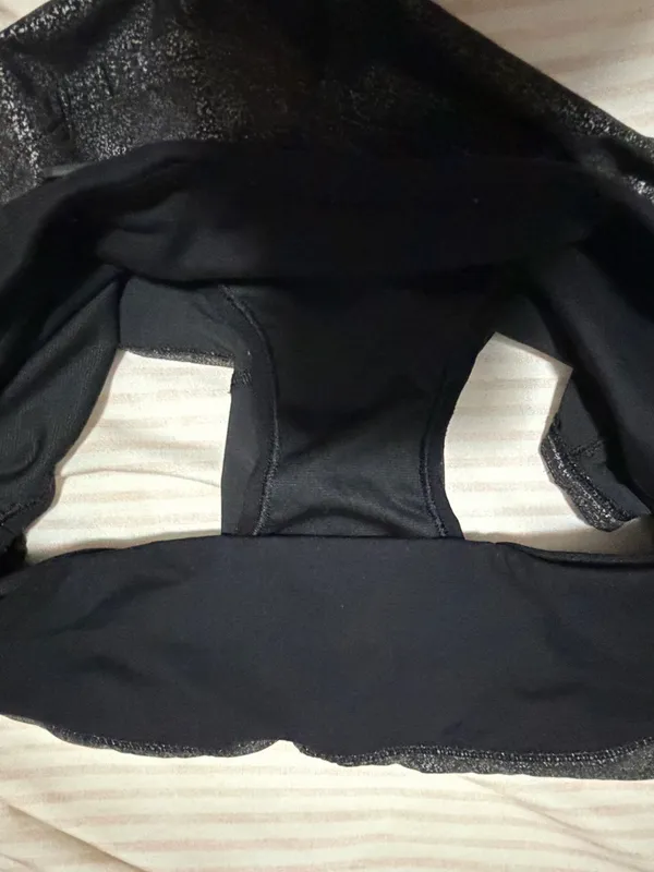 Lululemon Speed Shorts 2.5" Low-Rise - Image 4
