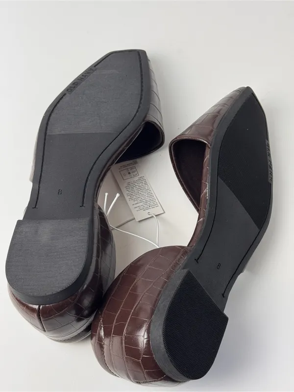 Old Navy Deep Brown Croc-Embossed Square-Toe d'ORsay Women’s Flats Size 8 - Image 6