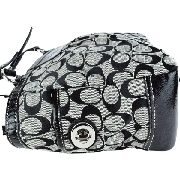 Coach satchel, pleated front design! - Image 9