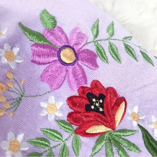 WILDFOX Hoodie Cropped Jacket‎ Large Purple Embroidered Flowers Zip Front Pastel - Image 12