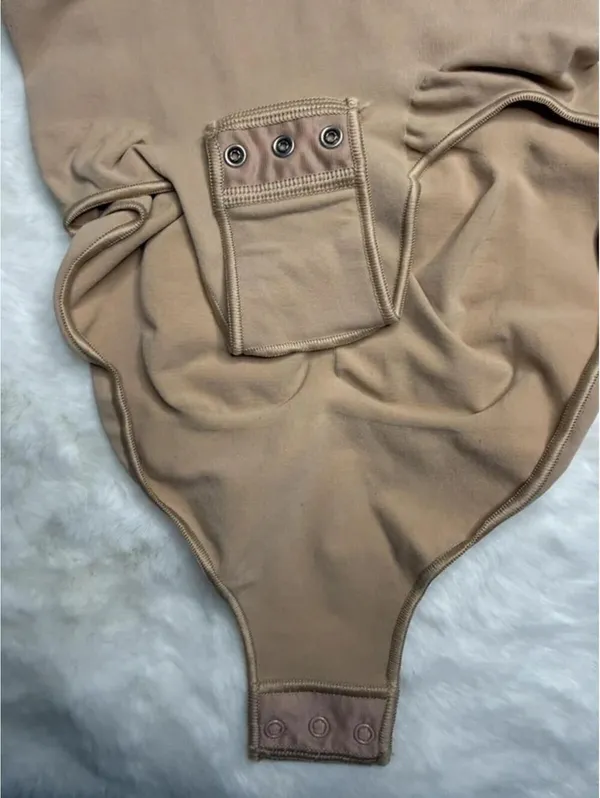 SKIMS Seamless Sculpt Brief Bodysuit Clay Small NEW - Image 4