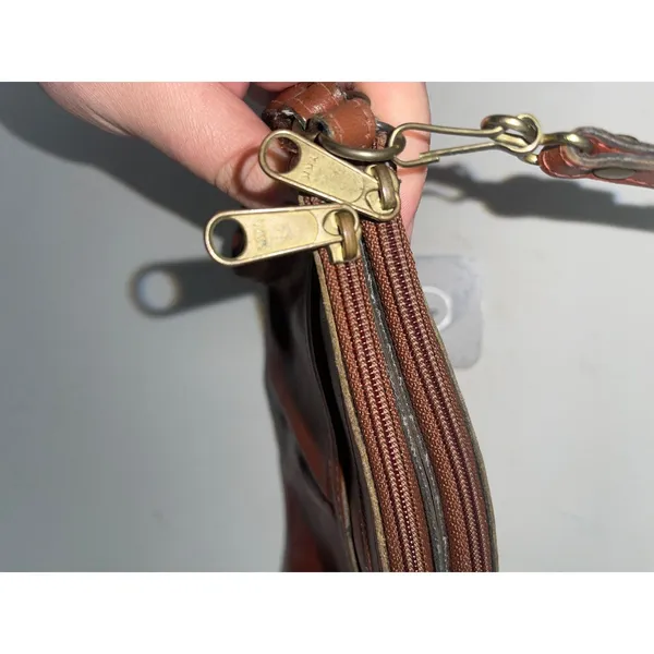 Vintage Women's Faux Leather Purse - Image 5