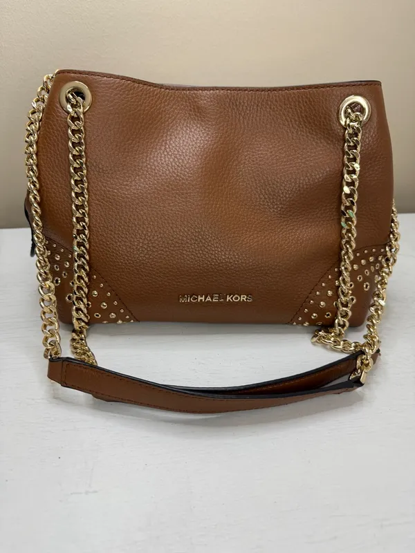 Michael Kors Jet Set Chain Studded Shoulder Bag - Image 2