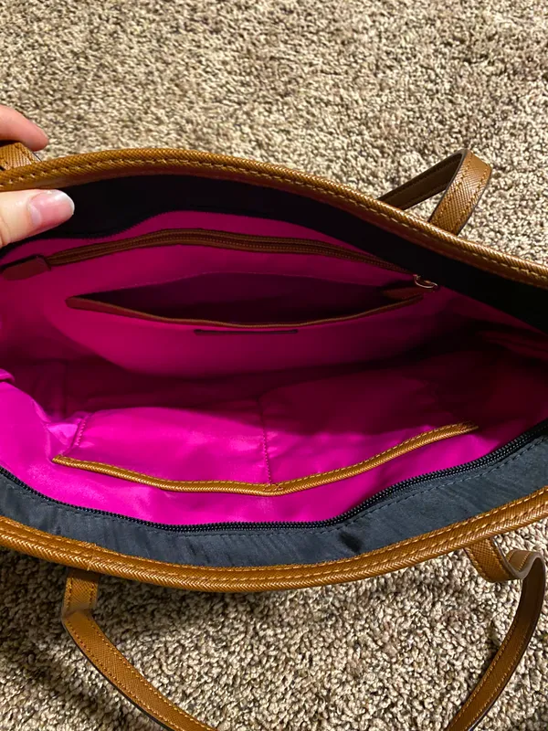 Michael Kors Tote - Image 3
