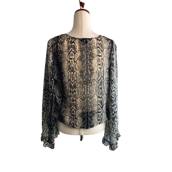 Wrangler Retro Snakeskin Print Blouse – Size Large - Image 2
