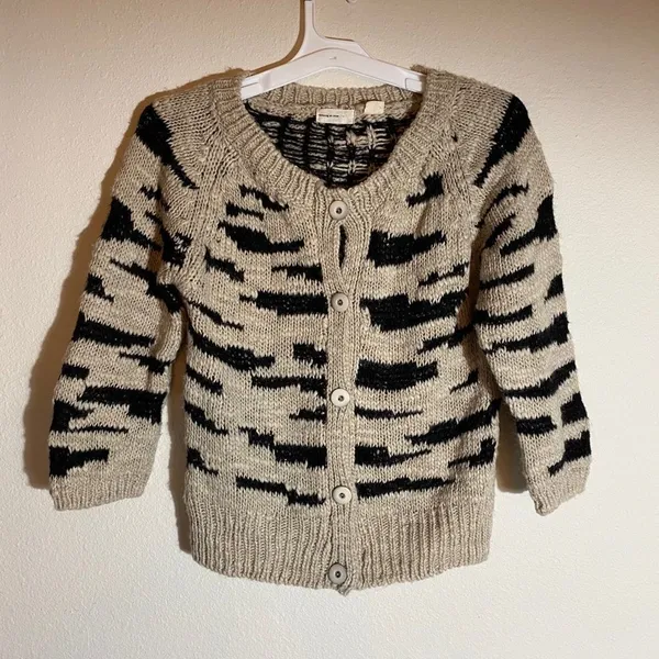 Sleeping on‎ Snow Cardigan Sweater - Image 9
