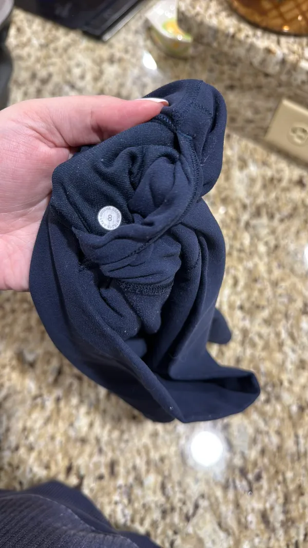 Lululemon align shorts 4”  - Image 4