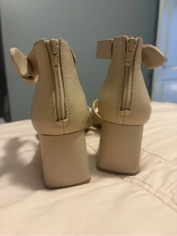 Alex Marie Adeline Leather Bow Block Heel Sandal - Image 3
