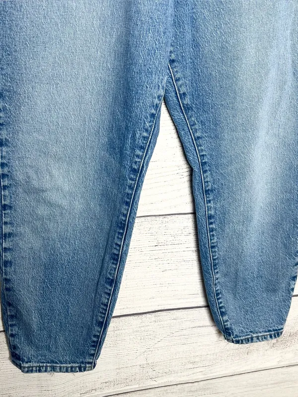 Good American Mid-Rise Cropped Straight Jeans - Blue - Image 6