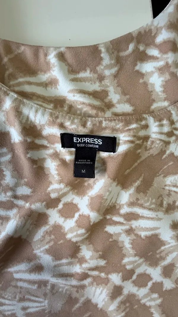 Express Body Contour Tie-Dye Sleeveless Bodice - Size Medium - Image 7