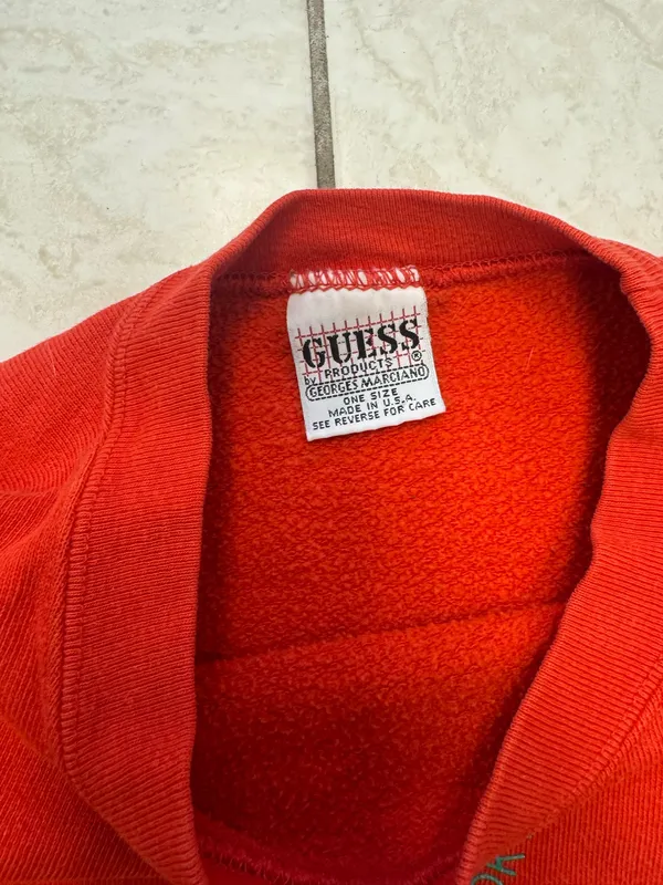 GUESS vintage red crewneck sweatshirt - Image 5
