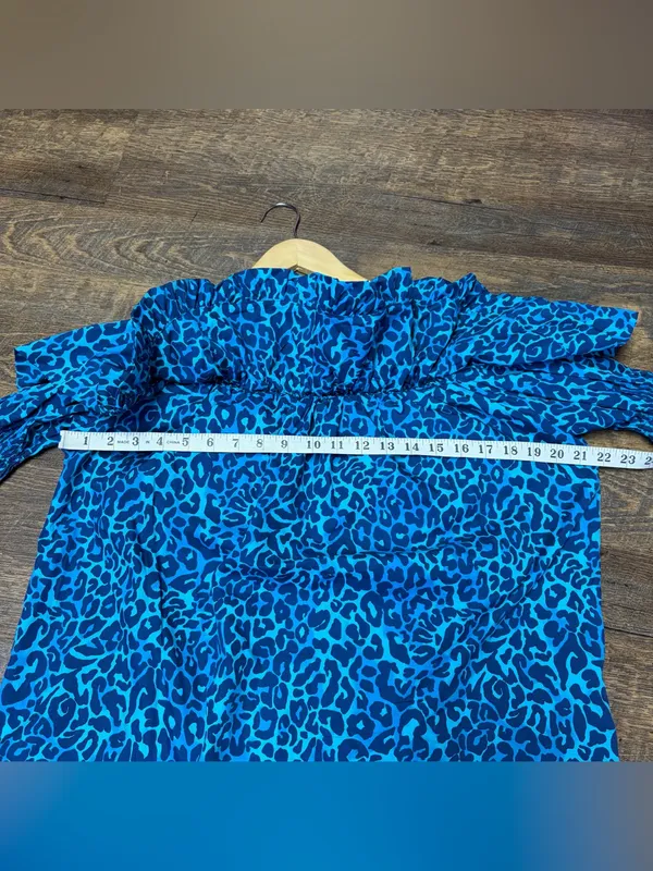 Lilly Pulitzer Beatrix Off-the Shoulder Top Women’s XL Oyster Bay Navy Leopard - Image 4