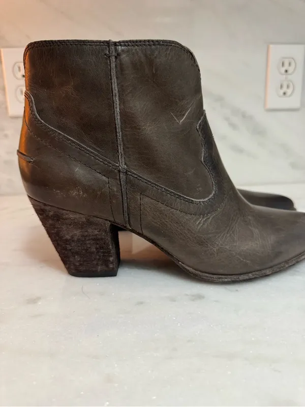 Frye boots - Image 4