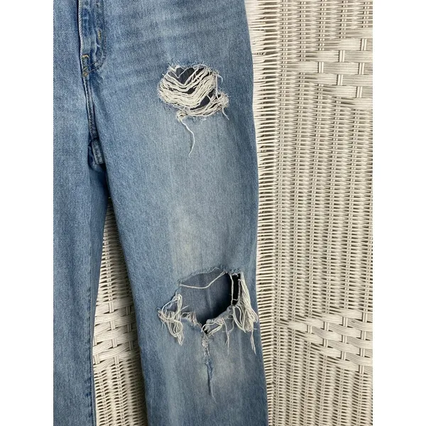 Levi's 501 94 Baggy Jeans Light Wash Distressed High Rise‎ Straight 27 - Image 10