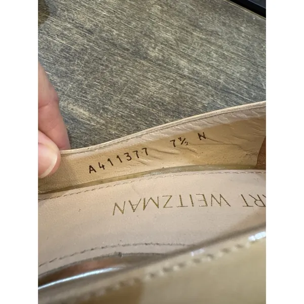 Stuart Weitzman Women's Nude Patent Leather Pumps Heels Size 7.5 N - Image 9