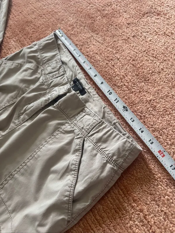 Ann Taylor Loft Women’s Size 4 Beige Convertible Roll-Up Capri Pants - Image 6