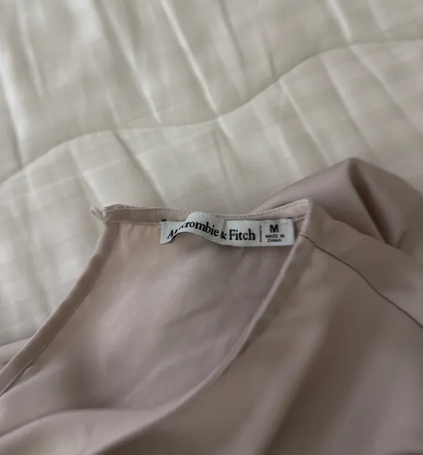 Abercrombie & Fitch Satin Top - Image 4