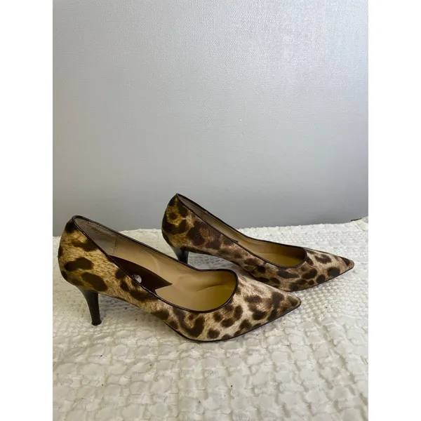 Michael Kors Leather Leopard Print Shoes/Pumps/Heel 3" Size 8 SKU 2313 - Image 3