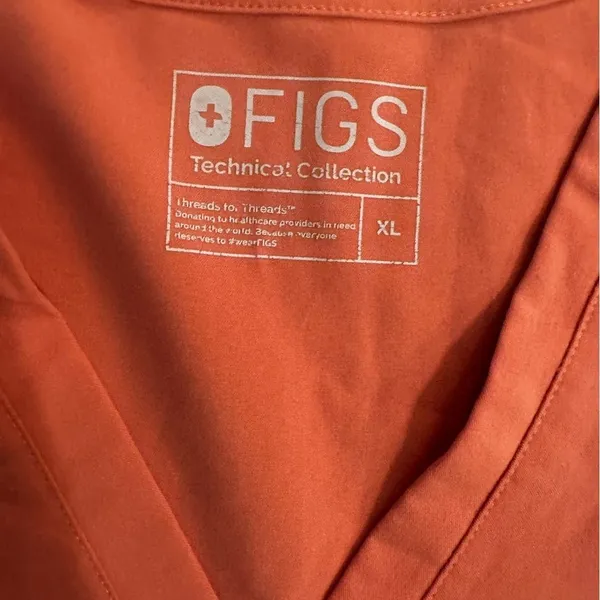 Figs casma Coral Scrub Top 1516 PO size XL - Image 3