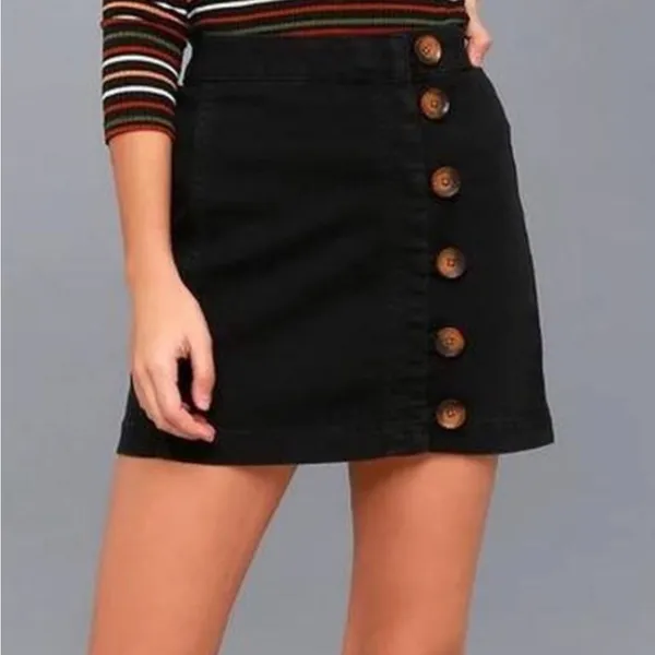 Free People Black Denim Button Front Mini Skirt Size 2 - Image 2