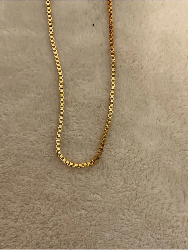 Polished Gold Chain Necklace - Women's Jewelry - Image 2