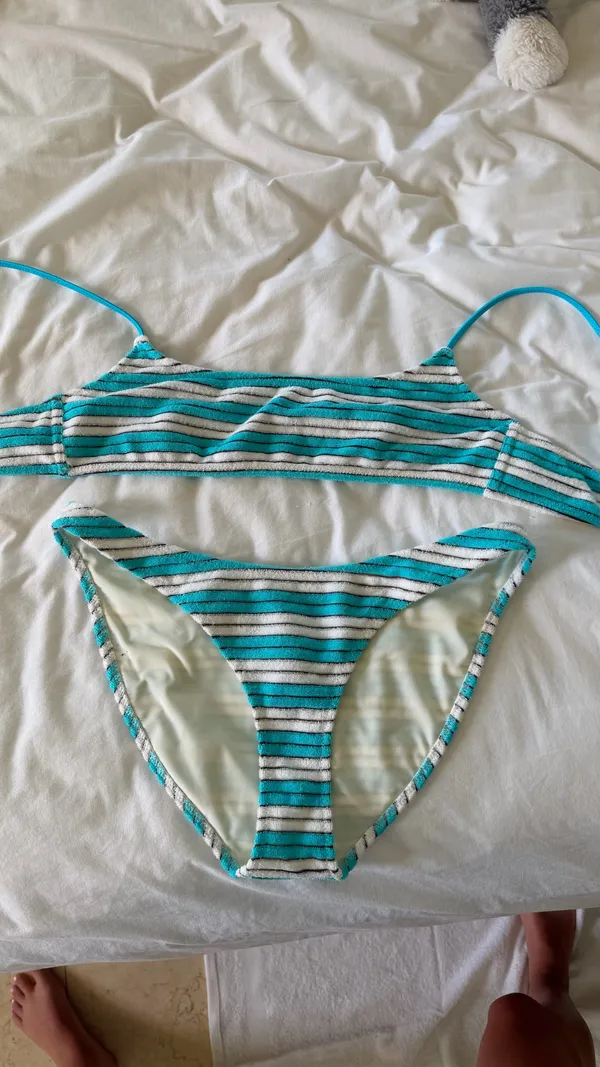 Triangl Bikini Set - Image 3