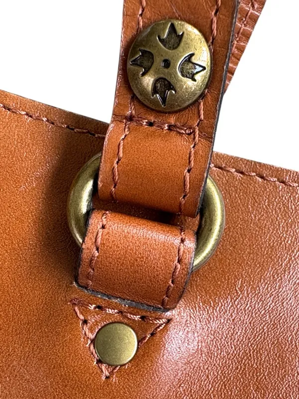 EUC Patricia Nash Leather Bolsena Shoulder Bag Summer Florals Retail $229.00 - Image 9