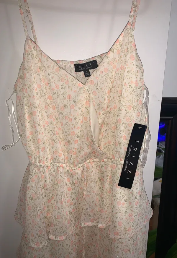 Trixxi Clothing Company White Floral Dress - Image 2
