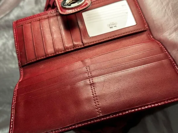 RARE Vintage Y2K Coach Signature Burgundy Tote and Matching Wallet - Image 5