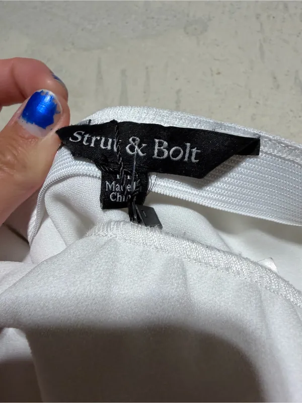 Strut & bolt NWT Off-Shoulder White LONG Sleeve Women's Top medium MSRP$65 - Image 6