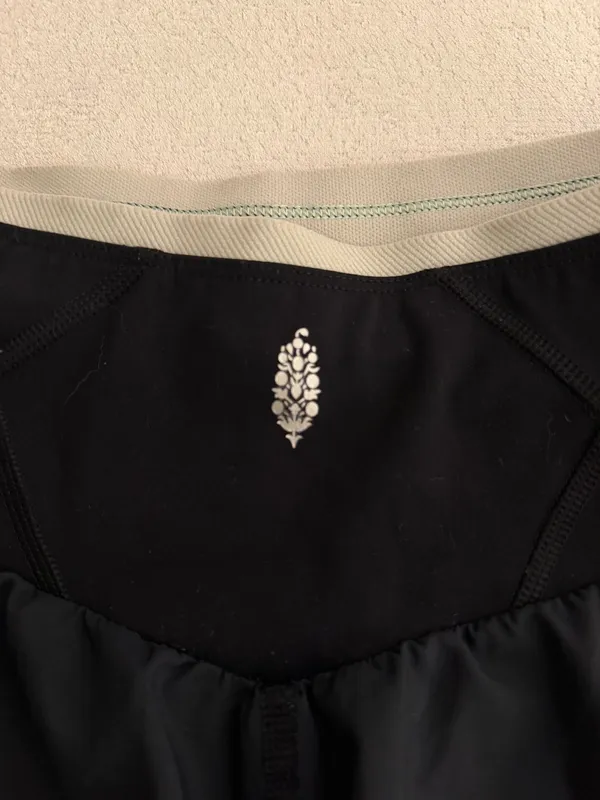 Free People Black Shorts Movement XS - Image 3