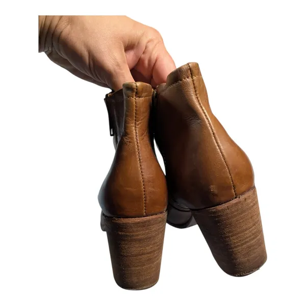 Hinge Cognac Brown Heavy Leather Double Zip Stacked Block Heel Ankle Boots Sz 10 - Image 3