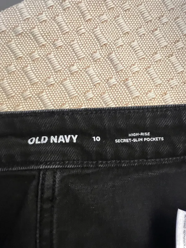 Black Denim Skirt Old Navy - Image 4