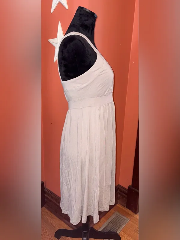 Old navy maternity gray dress - Image 2