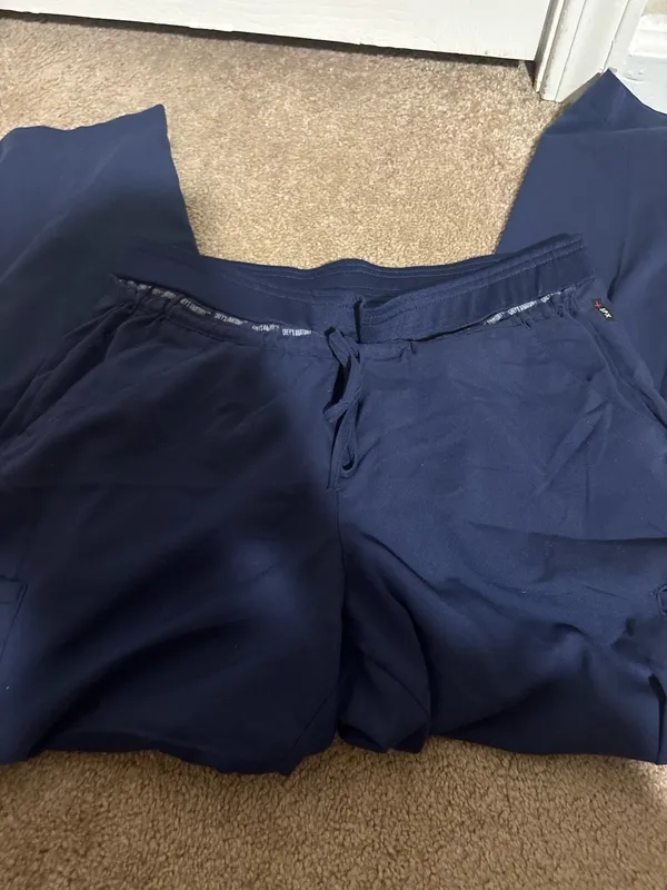 Greys anatomy scrub set  - Image 4