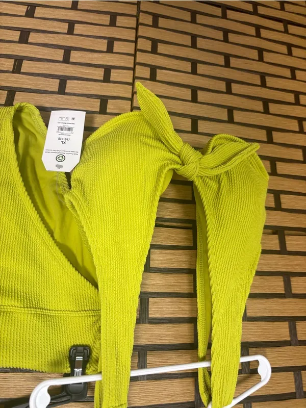 Time and tru green two piece bikini set size XL - Image 4
