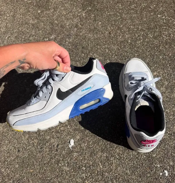 Nike 90 Air Max Sneakers - Image 2