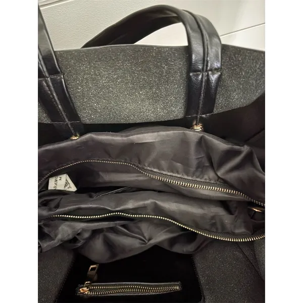 ZaraWomen Black Leather Shoulder Bag or‎ Tote with Gold Hardware - Image 9