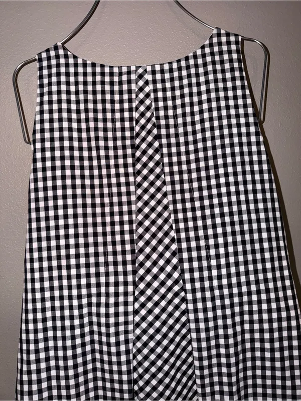 Vineyard Vines Black and White Gingham Sleeveless Mini Dress - Image 5